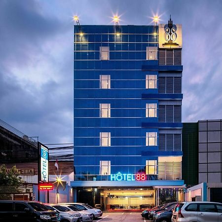 Hotel 88 Mangga Besar Raya 120 Jakarta By Wh Exterior foto